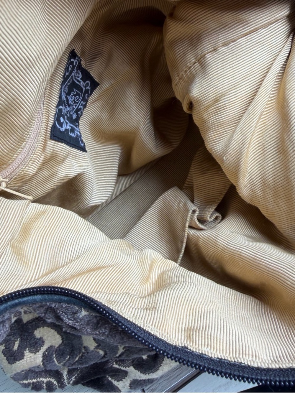 Cynthia Rowley Brown and Cream Velvet Pattern Shoulder Bag - Picture 7 of 8